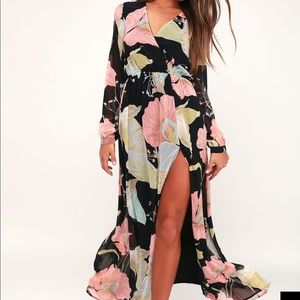 Black patterned long sleeve maxi dress